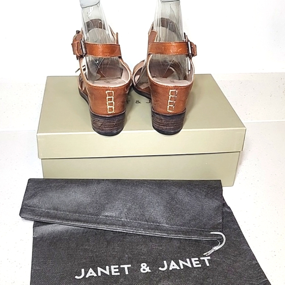 Janet & Janet Leather Women's Tan Sandals. Made In Italy. With Box And Dust Bag. - Picture 2 of 13